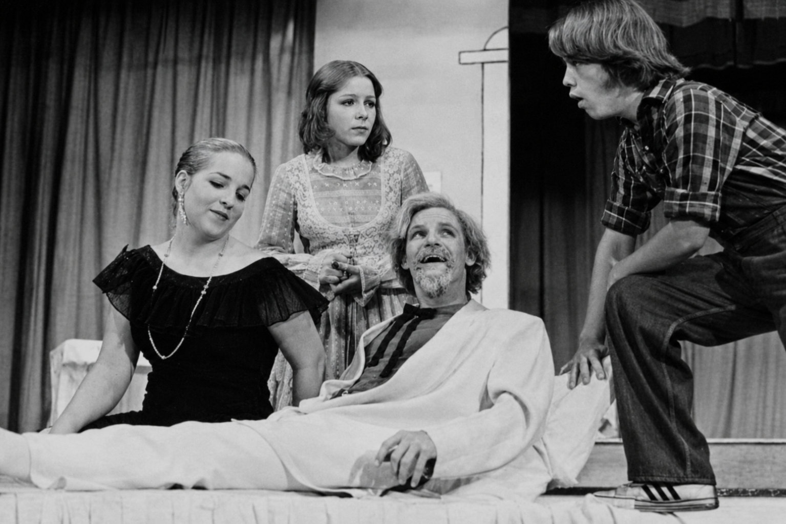 A Gap in Generations - Louanne Taylor/Larry Ream